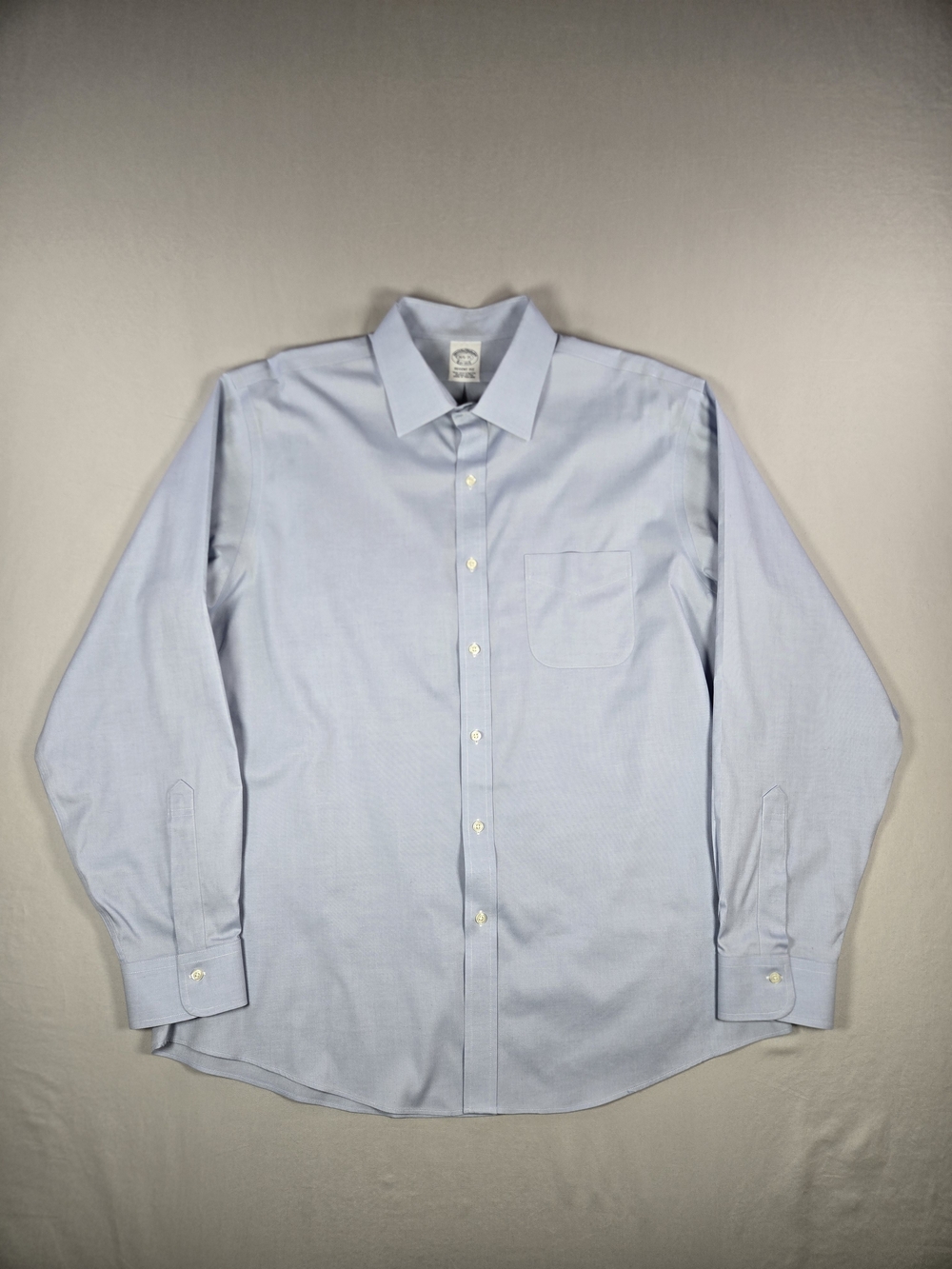 Brooks Brothers Regent Fit Supima Cotton Dress Shirt Light Blue 16.5 x 35